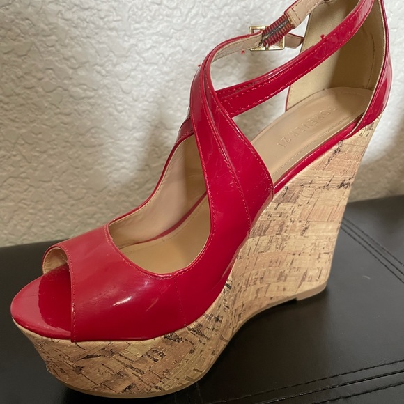 Forever 21 red wedges - Picture 5 of 11